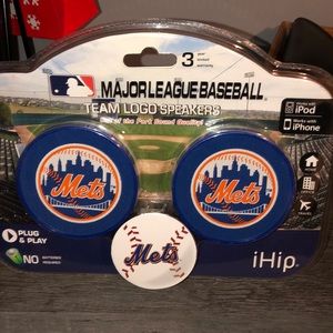 Brand new New York Mets speakers.